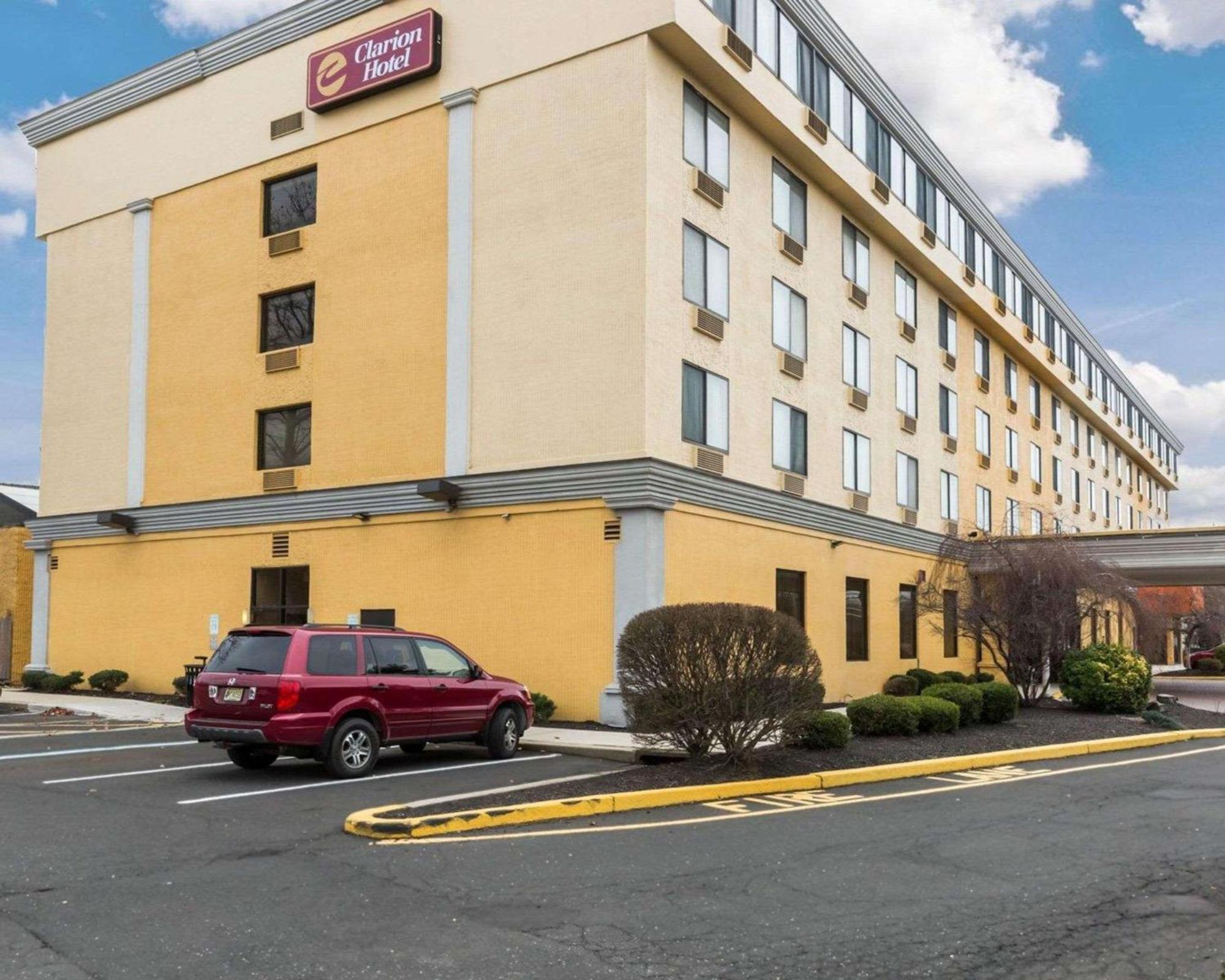 Clarion Hotel Somerset - New Brunswick Dış mekan fotoğraf